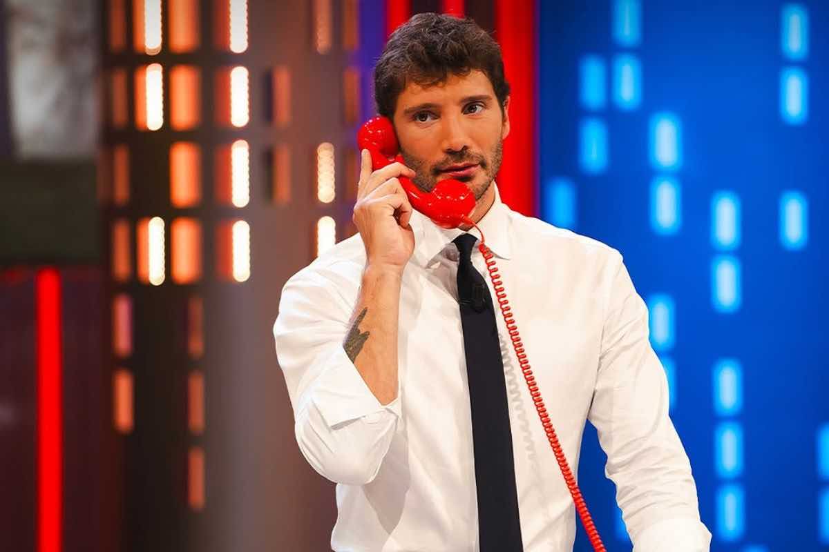 stefano de martino cosa succede